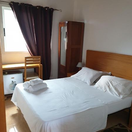 Residencial Mira Rio Hotell Santo António Exteriör bild